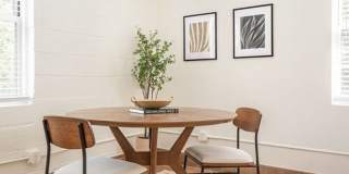 1100 Washington Gallery 5