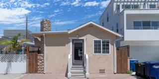 Charming 1BR Beach Cottage in Hollywood by the Sea – Private Yard & Walk to the Sand Gallery 1