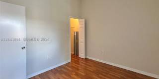 1270 SE 28th Ct Gallery 10