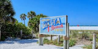 1631 BONITA LANE Gallery 2