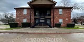 1106 Williams Ave Apt #A Gallery 1