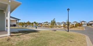 4790 W Planetree Street Gallery 26