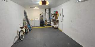 137 Magnolia Street Gallery 21