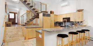 625 S West End Street unit: 8 Gallery 4