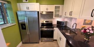 2733 S Oakland Forest Drive Gallery 4