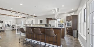 WildOak Apartment Homes Gallery 13