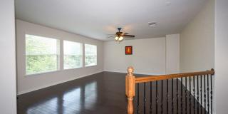 Mountain Lodge Gated Community-5-Bedroom, 3.5-Bathroom Home Gallery 18