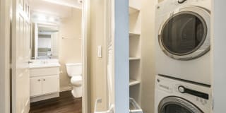 The Vantage Gallery 29