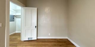 Don Martin Historic Apartments! Gallery 5