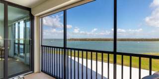 4253 Bay Beach Ln Gallery 1