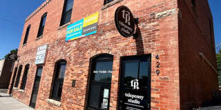 Bright 2nd Floor Apartment on 3rd Street Gallery 1
