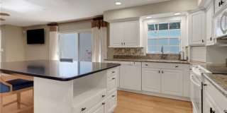Desirable 3BR 2BTH  End Unit Townhome in Fort Myers Gallery 11