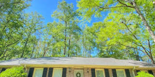 Charming 3-Bedroom Home in Prime Auburn Location! Charming 3-Bedroom Home in Prime Auburn Location! Gallery 1