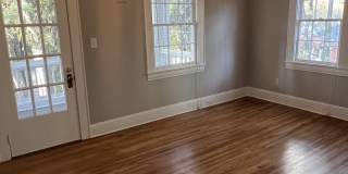 124 North Laurel Avenue Gallery 2