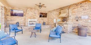 Vintage Retreat Apartments Gallery 18