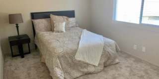 Pleasanton Laguna Vista 2 Bed / 1 bath, updated kitchen & bathroom, Two Year Lease required, Community Pool! Gallery 8