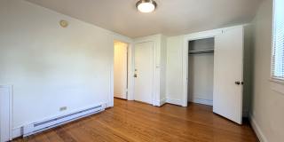 321 W Burke St - 4 Gallery 8