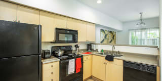 Borgata Apartments and Townhomes Gallery 3