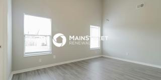 1066 Covington Street Gallery 8