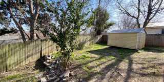 Hidden 4 Bed 2 Bath Gem in South Austin! Gallery 34