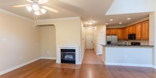Gorgeous 2 Bedrooms /2.5 Bathrooms + Flex Space Home Near South Austin!!! Gallery 4