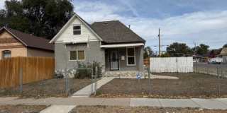 ALL PROSPECTIVE TENANTS MUST SUBMIT A $58 NON-REFUNDABLE APPLICATION FEE PER APPLICANT ONLINE AND BE PRE-QUALIFIED PRIOR TO ANY SHOWINGS Gallery 1