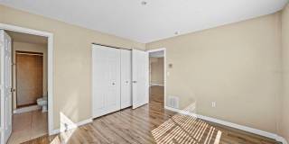 406 S CEDAR AVENUE Gallery 30