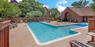2811 LEE OAKS Court Gallery 28