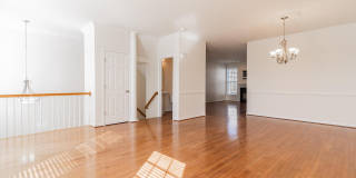 15675 WILLIAM BAYLISS Court Gallery 7