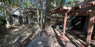 Large furnished 4 bedroom home with 2 car garage Gallery 37