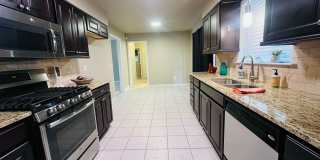 3912 Nw 58th, 3 bed, 1.5 bath, 2 car garage Gallery 12