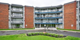 The Township @ St. Charles Apartment Homes Gallery 21