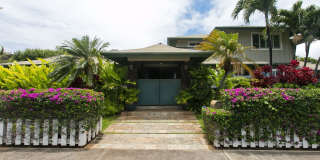 Kahala - 4 Bedroom, 3.5 Bathroom, 2 vehicle garage Gallery 24