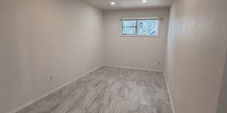54045 Pine Crest Ave Gallery 6