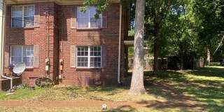 807 Holder Court Gallery 1