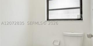 5700 SW 127th Ave Gallery 37