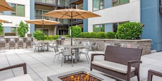 Encore 4505 at Town Center Apartments Gallery 9