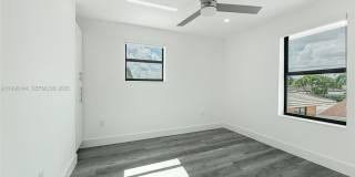 10370 SW 24th St Gallery 4