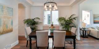 NEW 5 bedroom 4.5 Bath with Pool Gallery 5