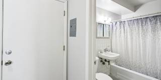 Como Court Gallery 29