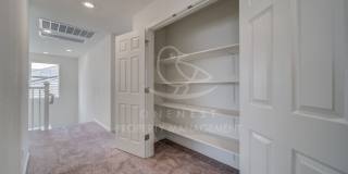 Twelve Bridges 4-Bedroom, 2-Bath Home Gallery 18