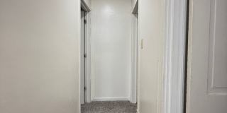 HOUSE...LARGE 3 Bedroom 2 Bath Gallery 18