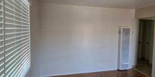 Welcome to Reeves Apartments Gallery 7