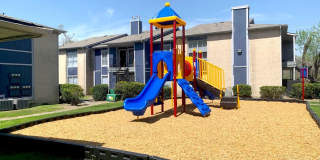 Pine Creek Apartments Gallery 70