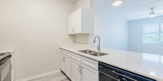 Arioso Apartments & Townhomes Gallery 23