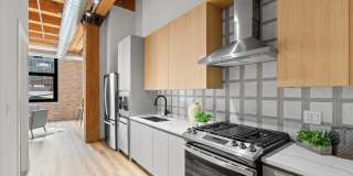 153 W Ohio Street Gallery 10