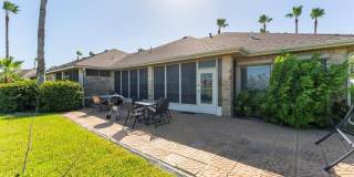 1 Torrey Pines Dr. Gallery 25