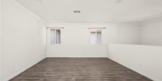 4814 Saturn 1/2 Gallery 6
