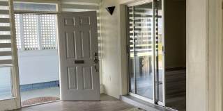 Convenient Port Charlotte Location! Gallery 7
