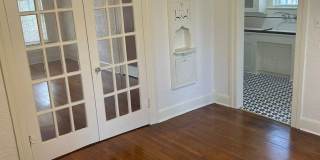 1037 W MAGNOLIA AVE Gallery 5